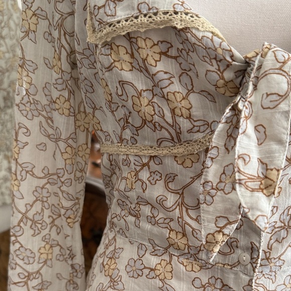 Free People Cream and Gold Floral Blouse - Picture 3 of 14